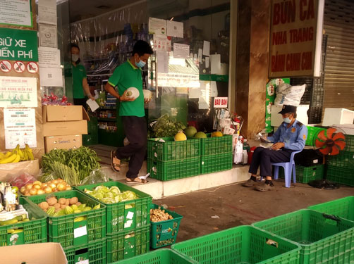 Cung ứng hàng hóa vẫn được bảo đảm - Ảnh 1.