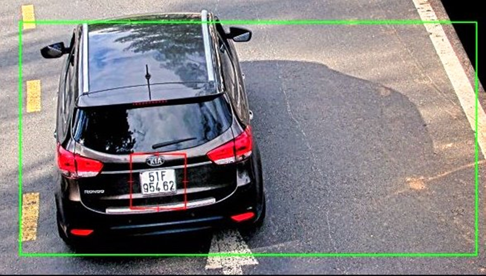 Lâm Đồng: 2 xế hộp liên tiếp vượt chốt kiểm dịch Covid-19 tại đèo Prenn