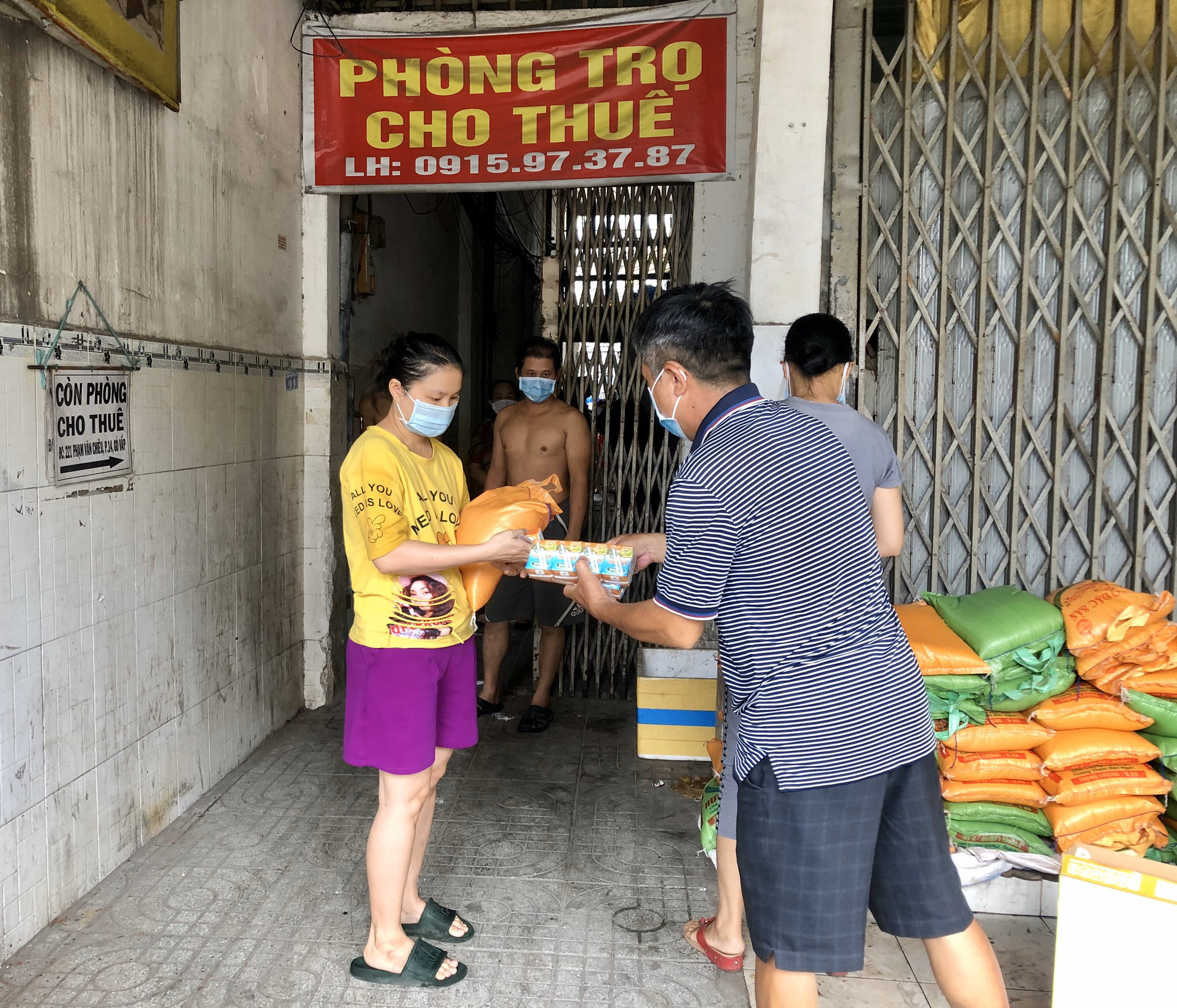 Dịch Covid-19: Mang chợ đến nhà - Ảnh 5.