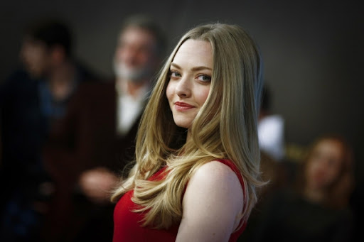 Ng&ocirc;i sao mạng x&atilde; hội g&acirc;y sốc với v&oacute;c d&aacute;ng như tạc minh tinh Amanda Seyfried - Ảnh 4.