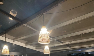 Cải tạo s&acirc;n thượng nh&agrave; phố cổ th&agrave;nh mini penthouse - Ảnh 4.