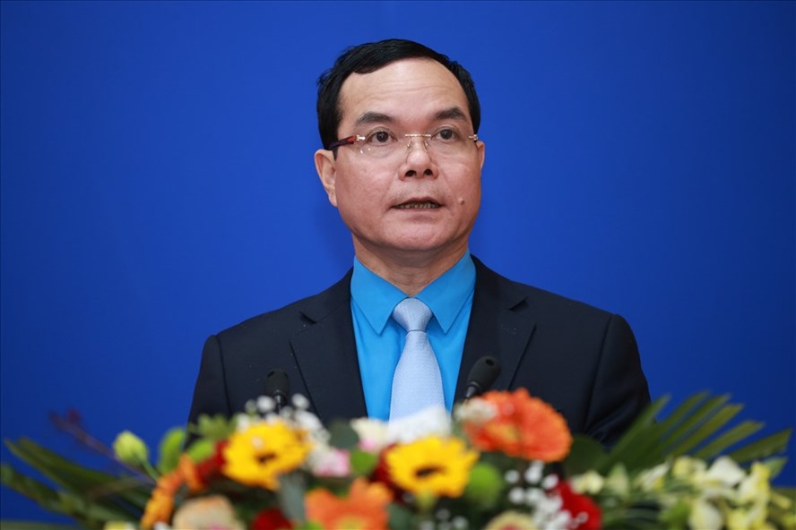 Thư chúc mừng của Chủ tịch Tổng Liên đoàn Lao động Việt Nam nhân kỷ niệm 92 năm Ngày thành lập Công đoàn Việt Nam