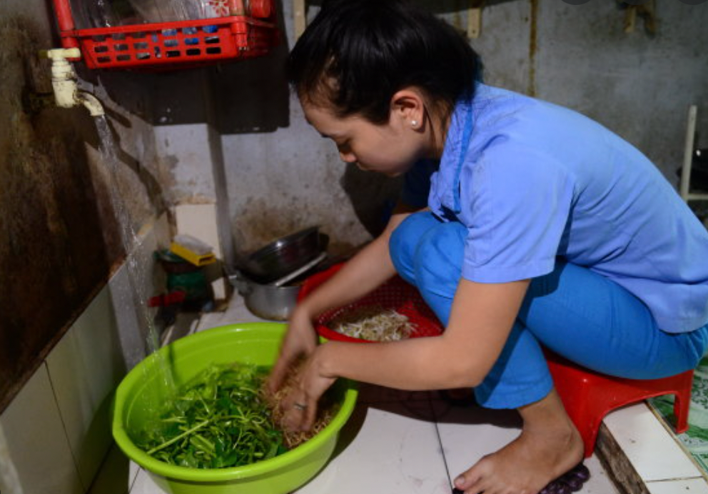 Cần Thơ đề nghị miễn, giảm tiền điện, nước cho công nhân, người lao động