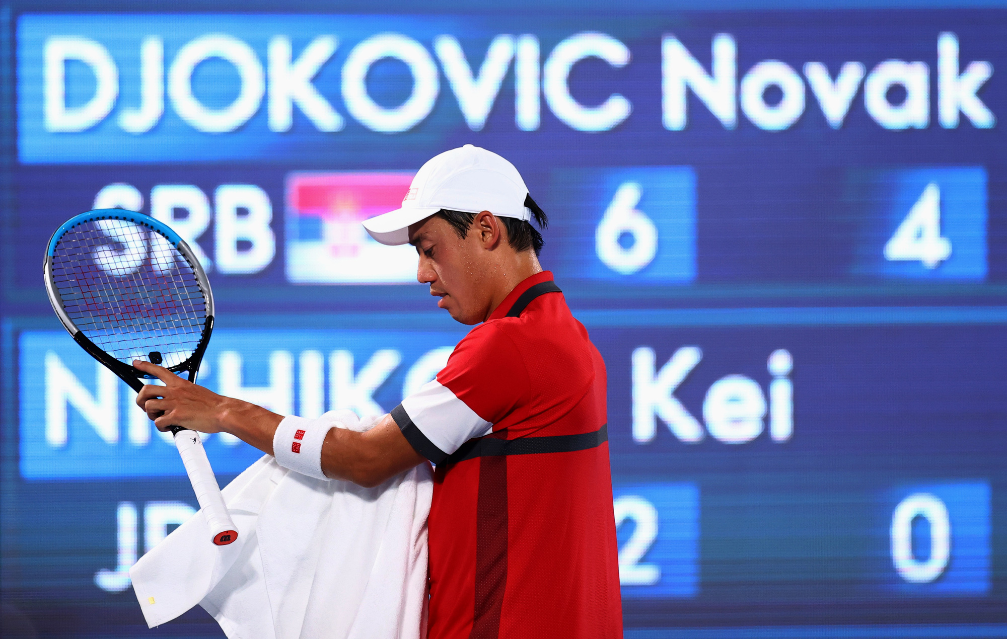 Olympic Tokyo 2020: Hạ tay vợt nước chủ nh&agrave;, Djokovic tiến gần đến danh hiệu Golden Slam - Ảnh 3.