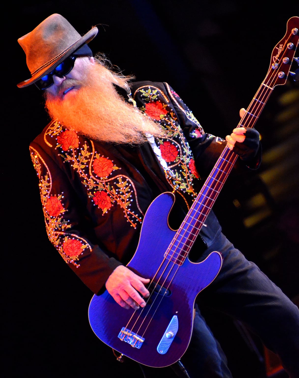 Nghệ sĩ Dusty Hill qua đời trong l&uacute;c ngủ - Ảnh 1.
