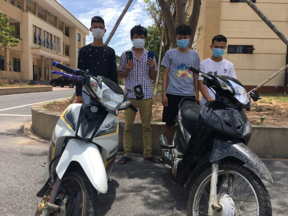 Nhóm thanh niên chặn đường cướp của để lấy tiền mua ma túy