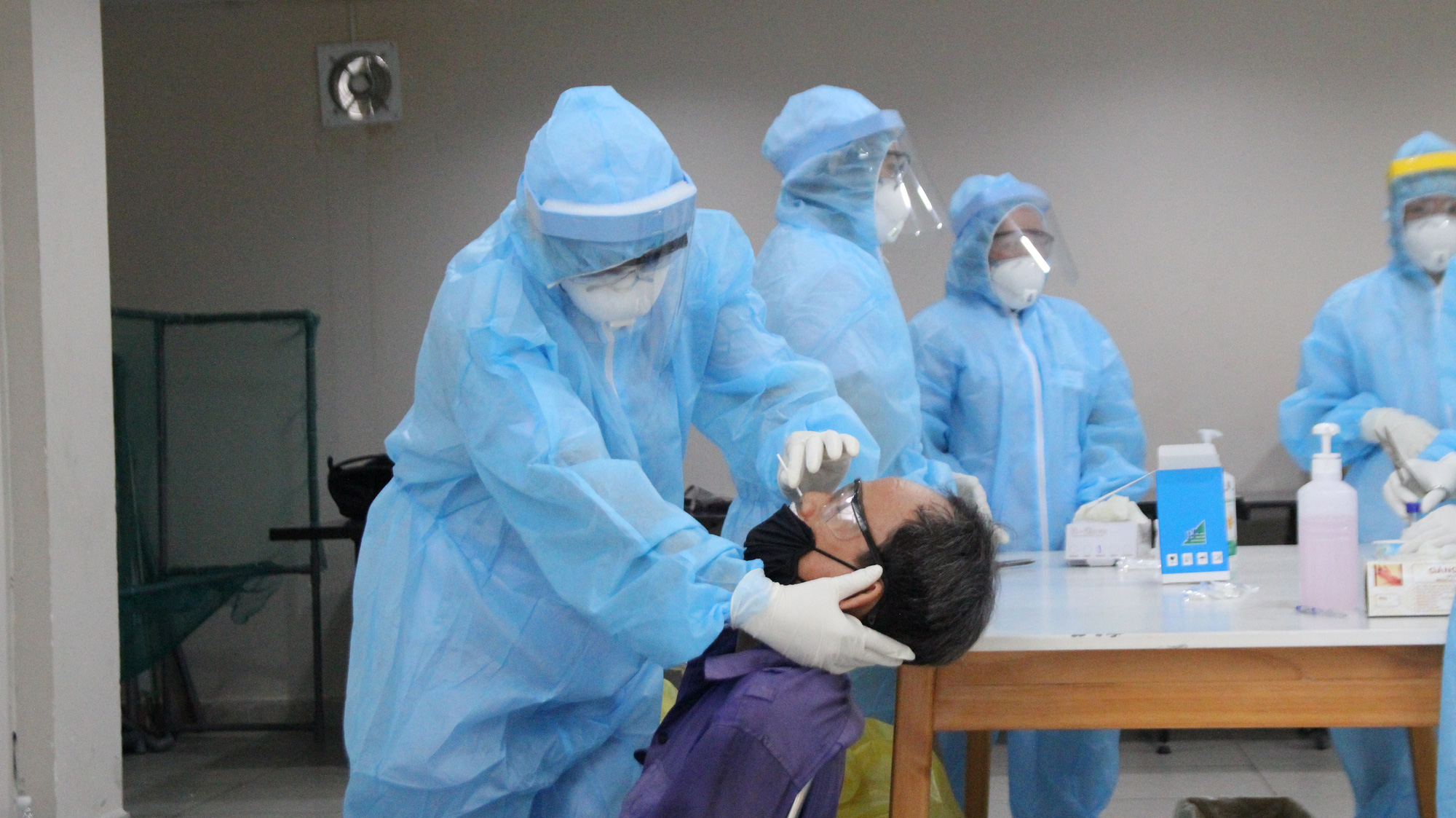 TP HCM: Tập huấn test nhanh Covid-19 cho các khu chế xuất-khu công nghiệp
