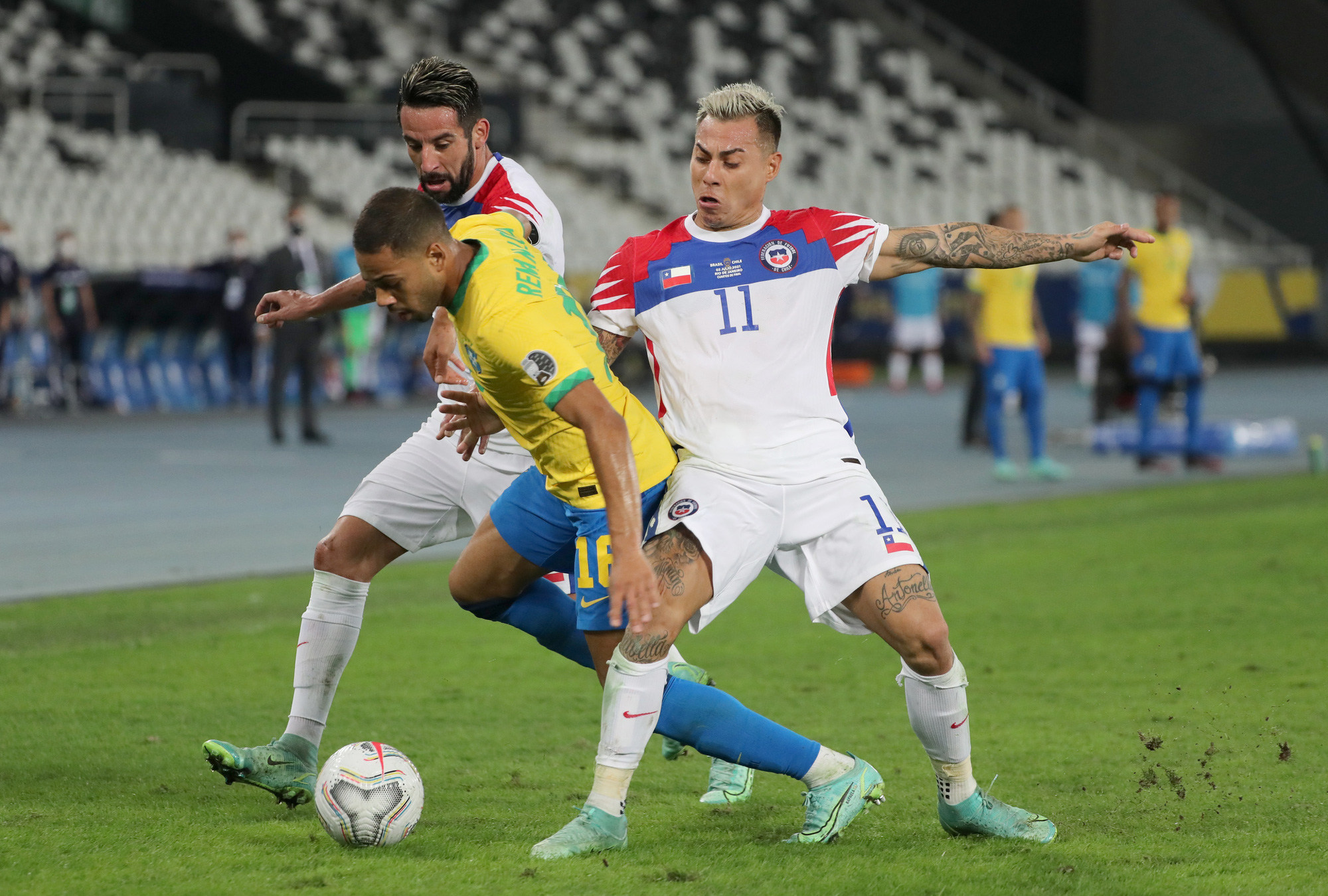 Brazil nhọc nhằn v&agrave;o b&aacute;n kết Copa America 2021 - Ảnh 6.