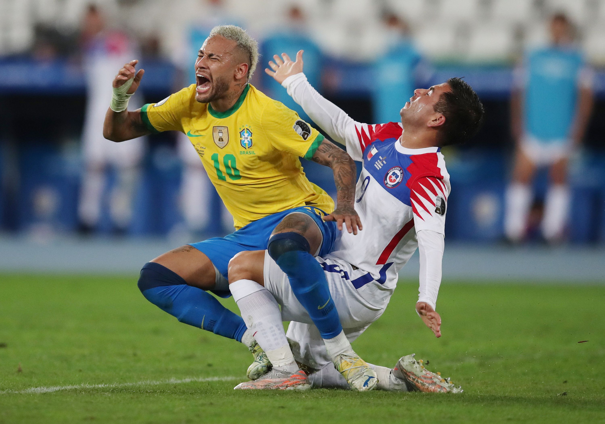 Brazil nhọc nhằn v&agrave;o b&aacute;n kết Copa America 2021 - Ảnh 2.