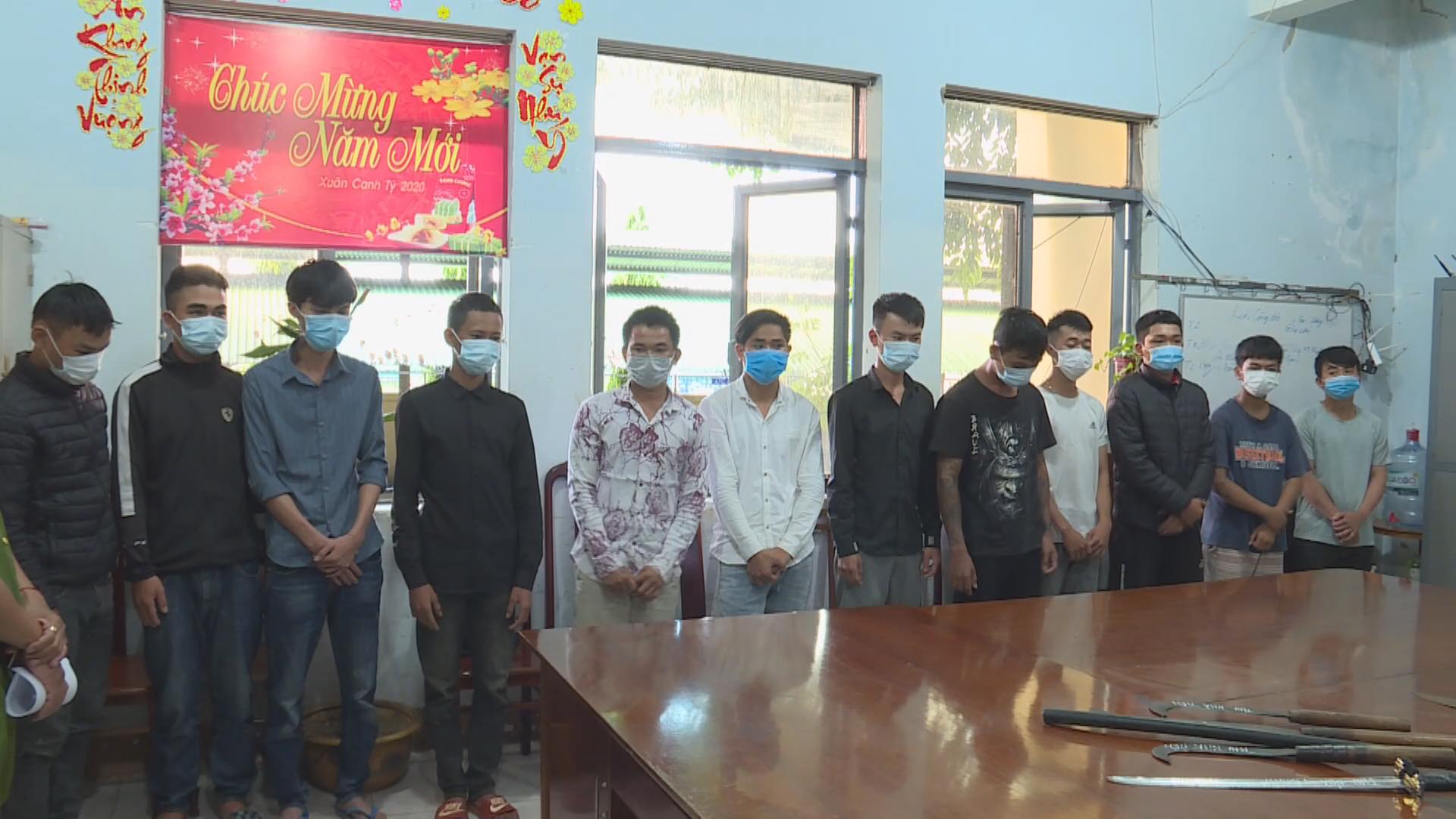 Hai nhóm thanh, thiếu niên hỗn chiến, 1 thiếu niên tử vong - Ảnh 1.