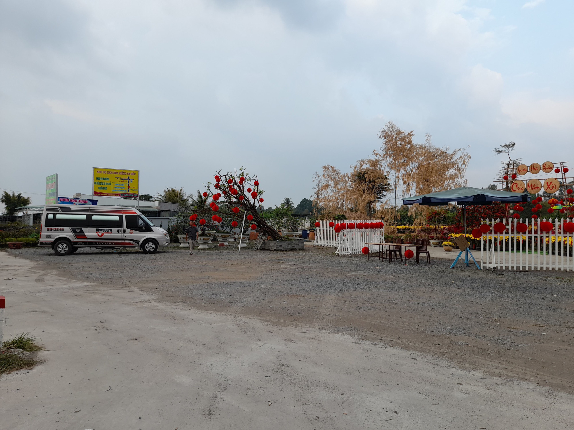 Chùm ảnh: Làng hoa lớn nhất miền Tây những ngày giãn cách xã hội