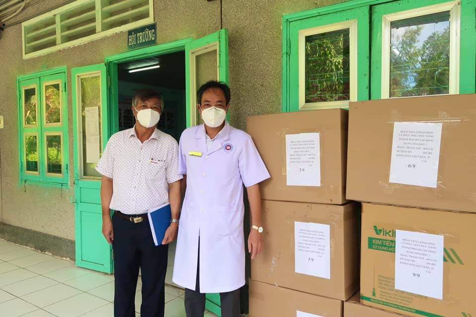 TP HCM: Nhiều y - bác sĩ chi viện khẩn cấp cho trung tâm tâm thần có 240 ca dương tính - Ảnh 4.