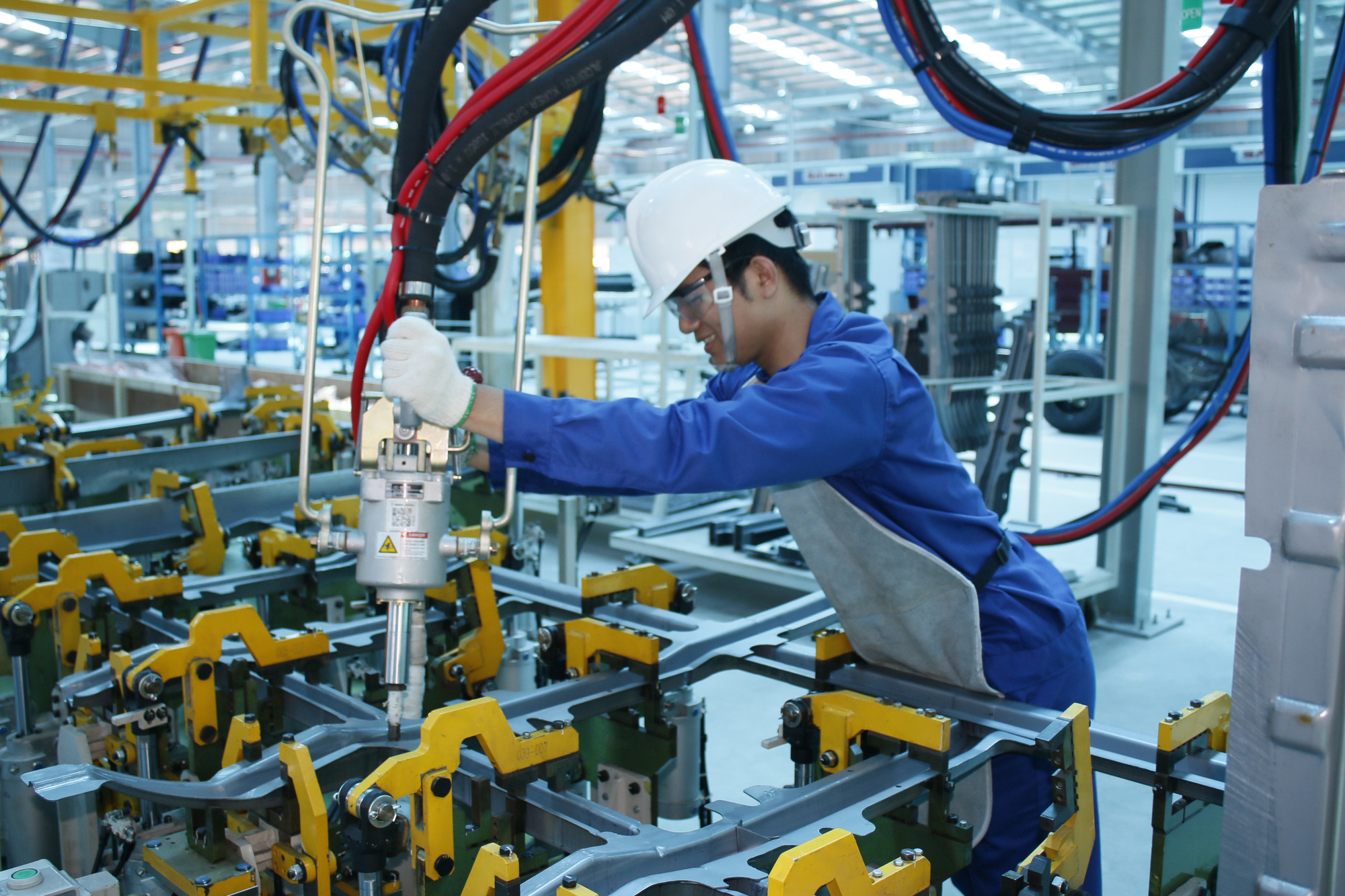 Tạm hoãn hợp đồng lao động, nghỉ không lương vẫn được hỗ trợ từ Quỹ Bảo hiểm thất nghiệp