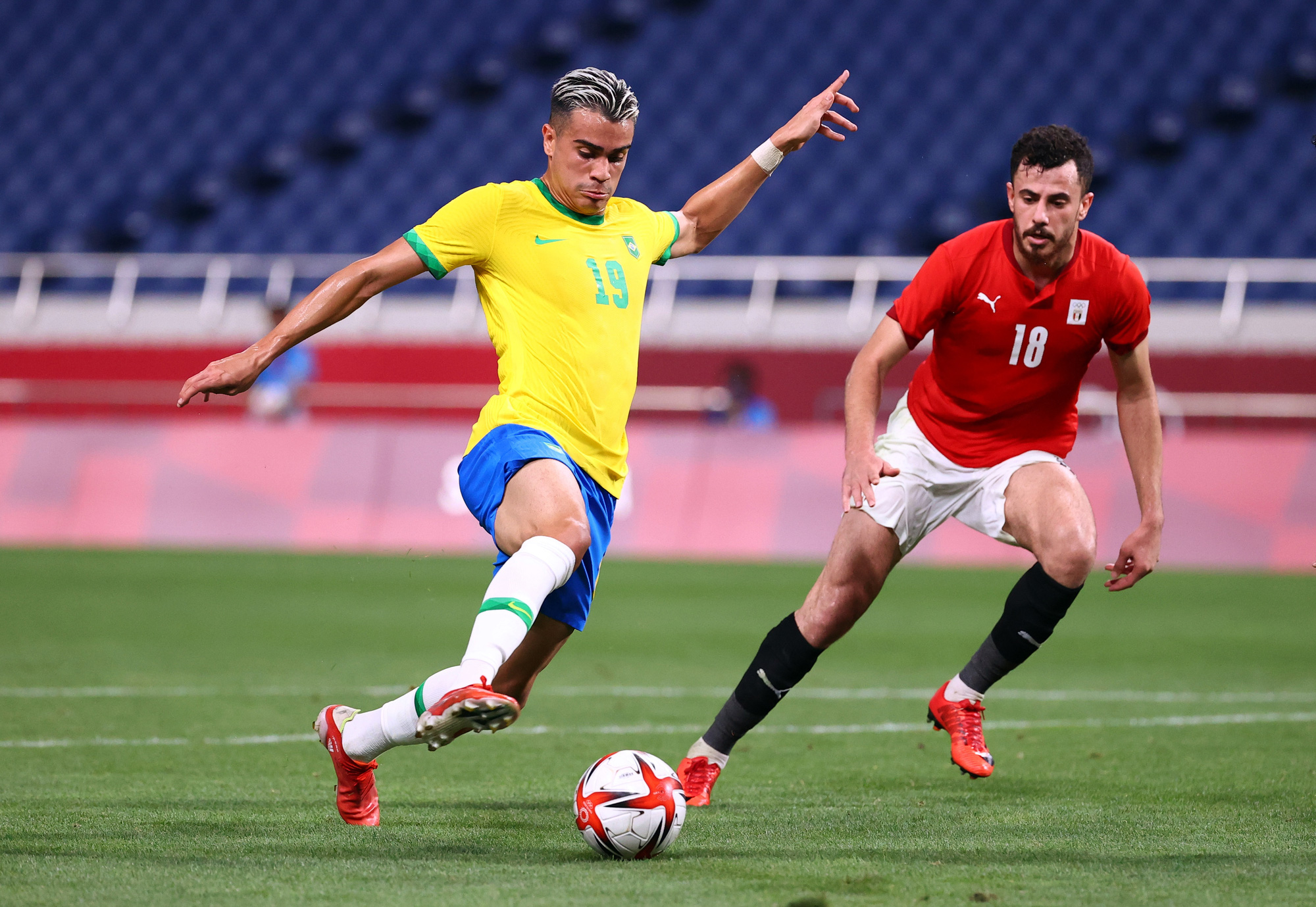 Brazil, T&acirc;y Ban Nha vất vả v&agrave;o b&aacute;n kết Olympic Tokyo 2020 - Ảnh 1.