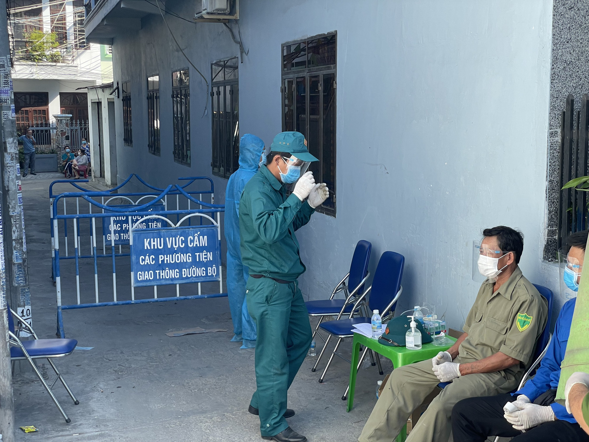 Nha Trang: Người dân không được ra đường buổi tối, phong tỏa 11 xã - phường