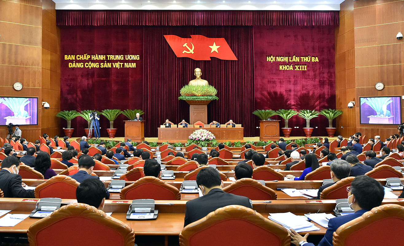 Trung ương xem x&eacute;t những quy định ph&ugrave; hợp với thực tiễn thi h&agrave;nh Điều lệ Đảng - Ảnh 1.