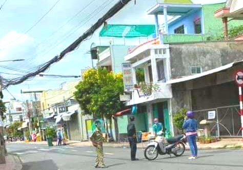 Covid-19: Nhiều tỉnh, thành miền Tây thông báo khẩn - Ảnh 5.