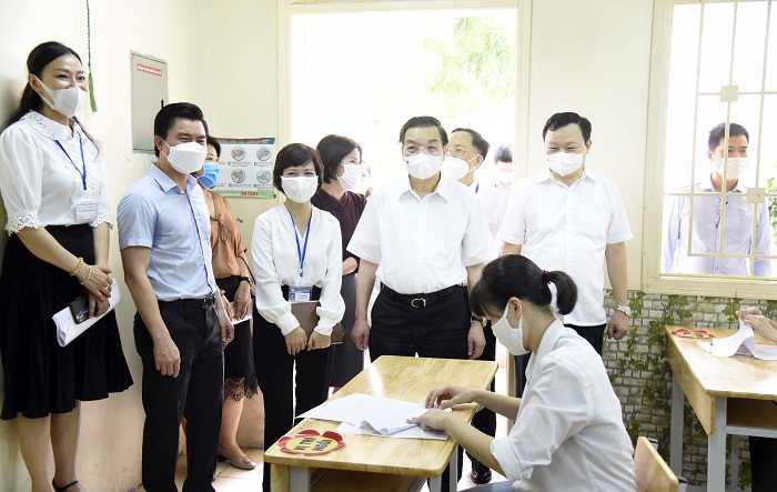 Chủ tịch H&agrave; Nội chỉ đạo g&igrave; về c&aacute;c biện ph&aacute;p khống chế c&aacute;c ổ dịch mới ph&aacute;t sinh? - Ảnh 1.