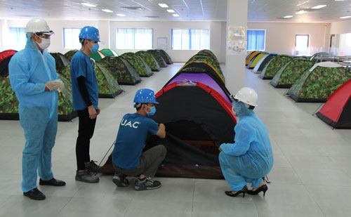 VỪA CHỐNG DỊCH VỪA ỔN ĐỊNH ĐỜI SỐNG C&Ocirc;NG NH&Acirc;N (*): Sản xuất phải an to&agrave;n - Ảnh 1.
