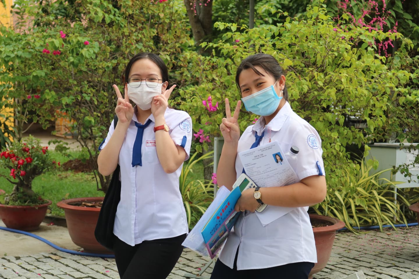 Thi tốt nghiệp THPT: Thí sinh phấn khởi vì đề thi tổ hợp dễ