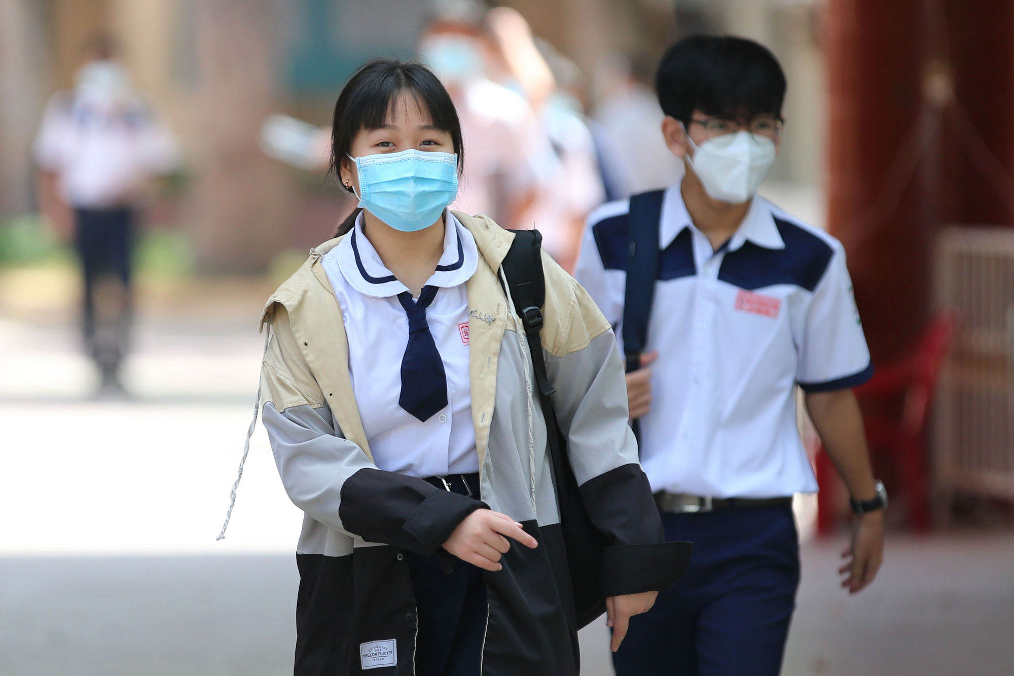 Thi tốt nghiệp THPT 2021: Bài giải gợi ý môn hóa