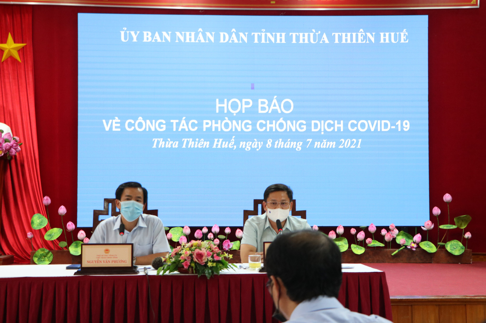 L&atilde;nh đạo Thừa Thi&ecirc;n - Huế n&oacute;i g&igrave; về việc 26 người đến từ TP HCM  phải c&aacute;ch ly ở Quảng Trị? - Ảnh 2.