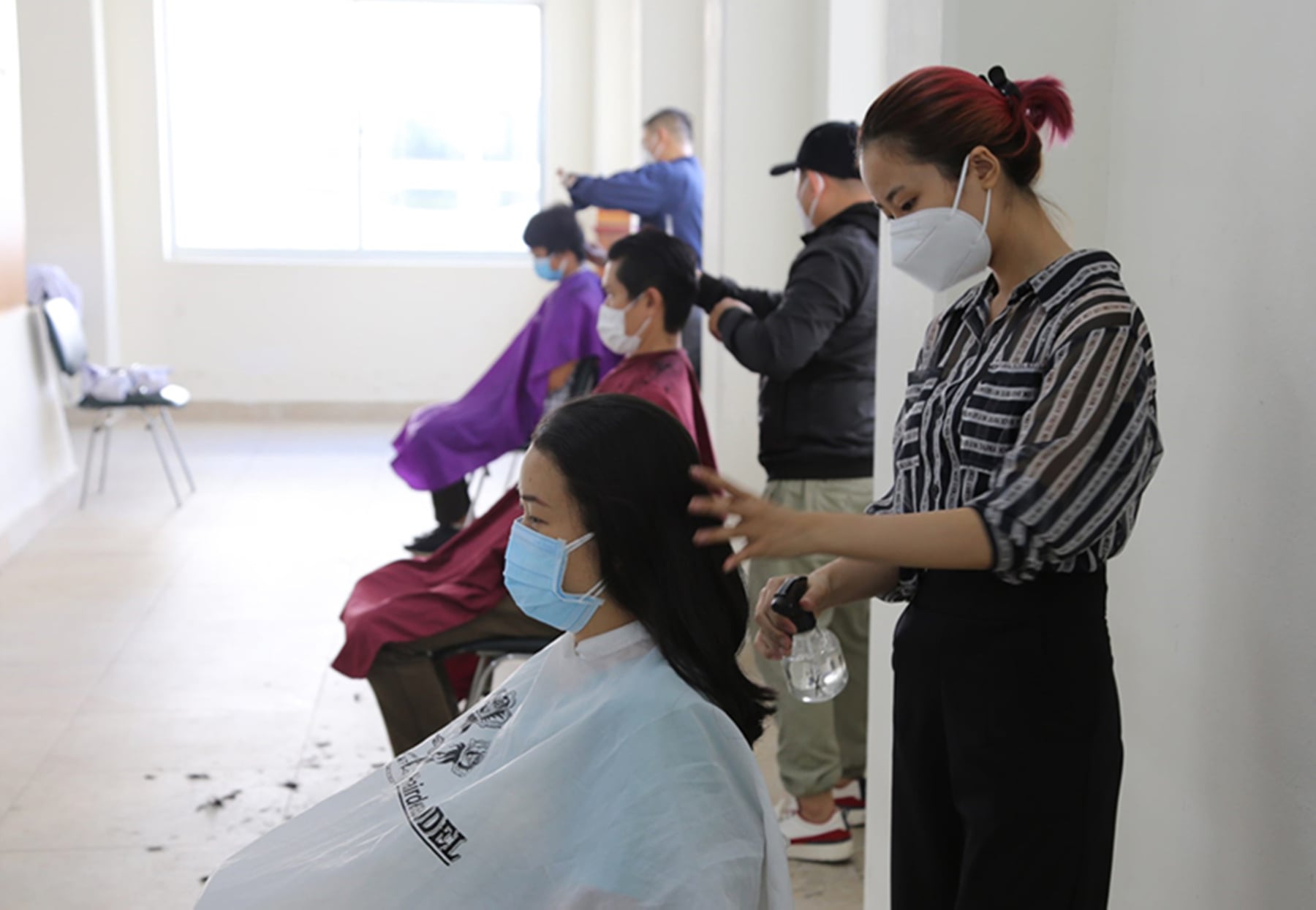 Những dòng tin nhắn lúc nửa đêm của y bác sĩ Bệnh viện Chợ Rẫy - Ảnh 5.