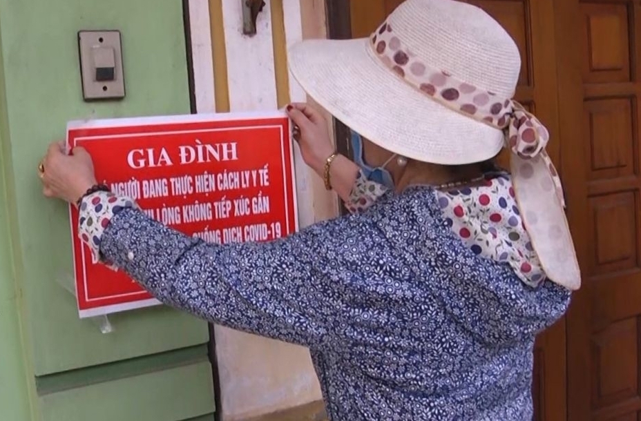 V&igrave; sao người từ TP HCM đến c&aacute;c tỉnh th&agrave;nh kh&aacute;c chỉ phải c&aacute;ch ly tại nh&agrave; 7 ng&agrave;y? - Ảnh 1.