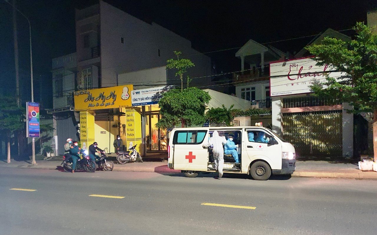 3 người từ TP HCM về Lâm Đồng dương tính với SARS-CoV-2 - Ảnh 2.