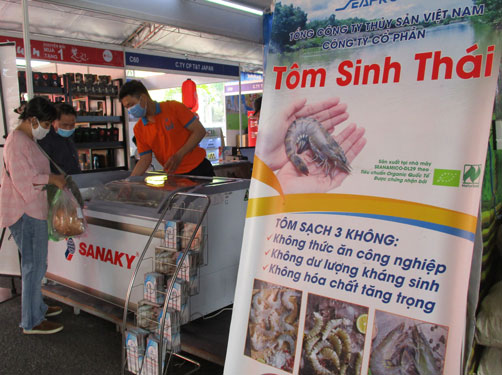 Đẩy mạnh b&aacute;n h&agrave;ng nội địa, dễ hay kh&oacute;? - Ảnh 1.