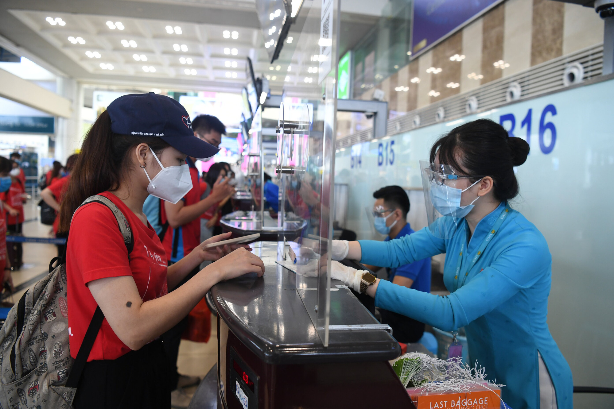 Hàng không Việt thử nghiệm hộ chiếu sức khoẻ điện tử