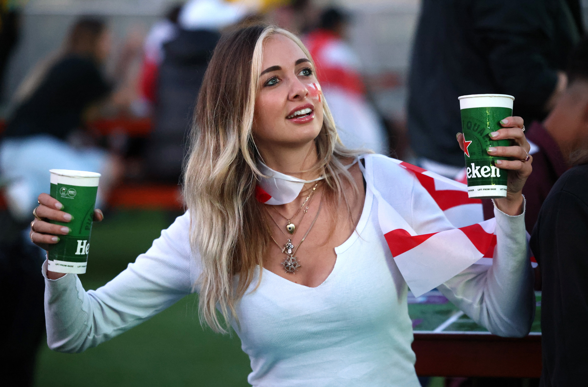 Cả nước Anh h&aacute;o hức chờ l&ecirc;n đỉnh nếu Tam sư v&ocirc; địch Euro 2020 - Ảnh 6.