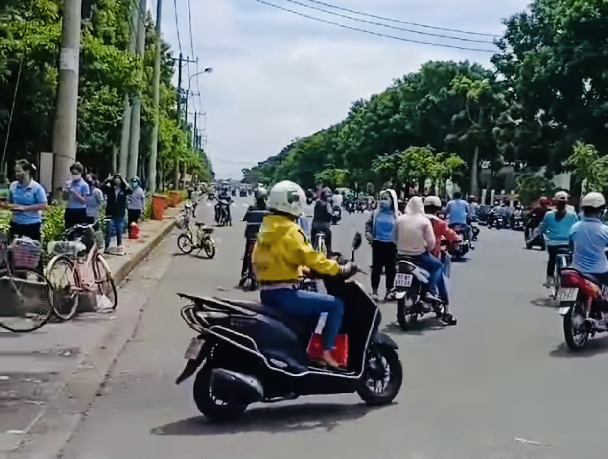 Tạm ngừng hoạt động một c&ocirc;ng ty ở KCX Linh Trung v&igrave; c&oacute; ca mắc Covid-19 - Ảnh 2.