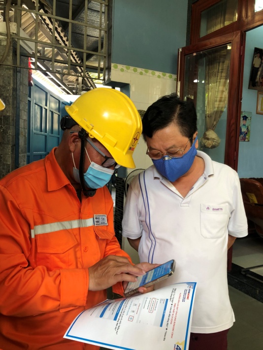 EVNHCMC: K&ecirc;u gọi kh&aacute;ch h&agrave;ng giao dịch trực tuyến trong thời gian &aacute;p dụng Chỉ thị 16 - Ảnh 1.