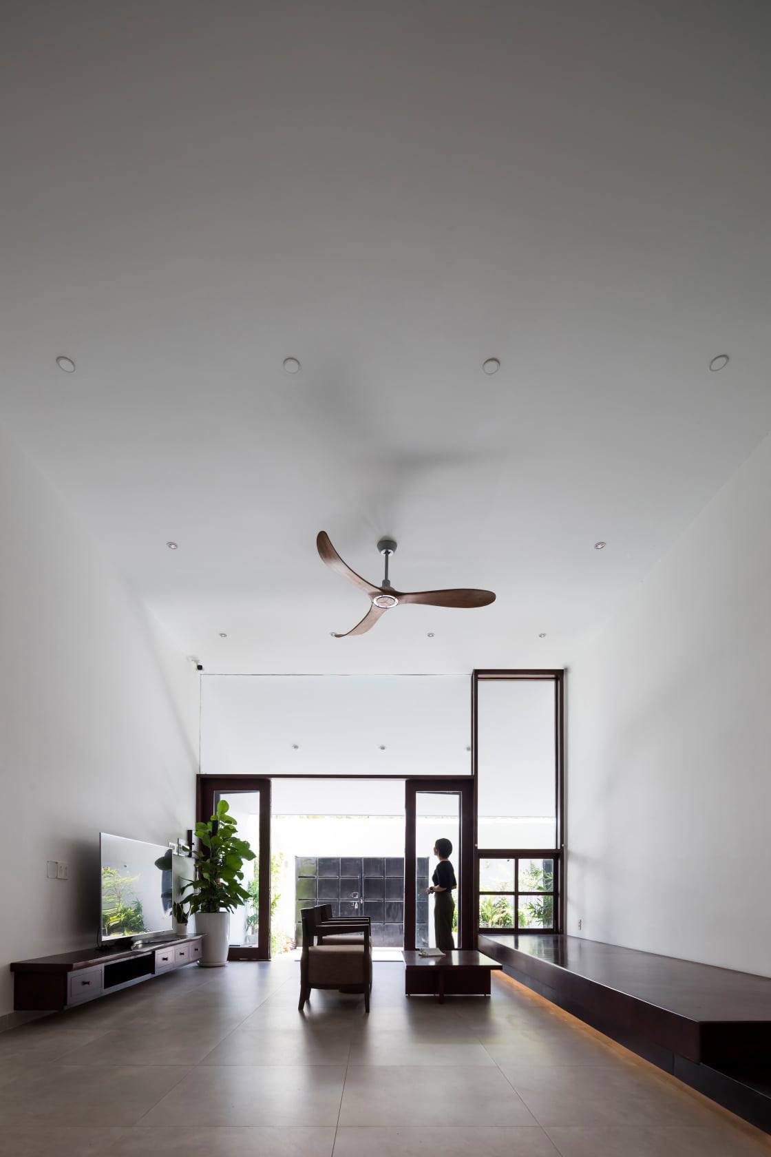 Nhà sinh đôi độc đáo ở Tây Ninh, bất chấp nắng gắt vẫn mát rượi - Ảnh 10.