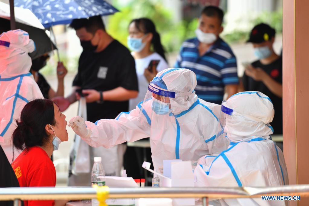 Trung Quốc: Ca mắc Covid-19 tiếp tục tăng, hàng triệu người xét nghiệm