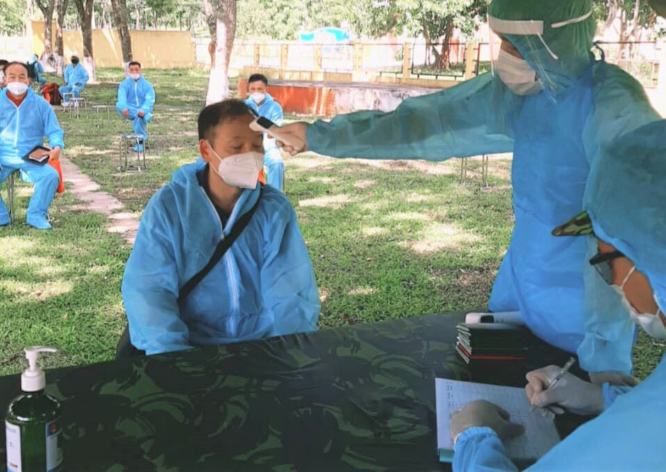 Nam thanh niên dương tính SARS-CoV-2 sau khi đi xe máy từ TP HCM về quê