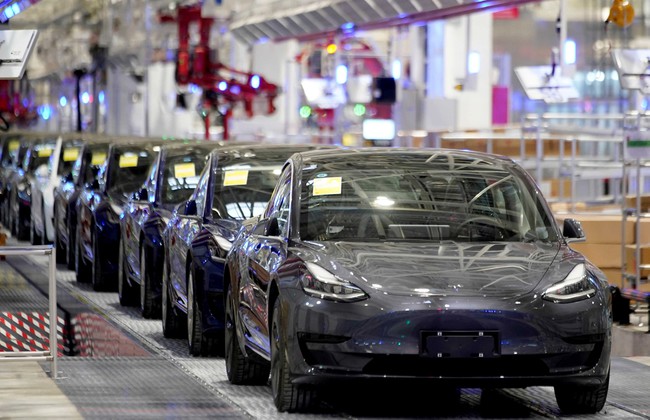 Tại sao Elon Musk liên tiếp “khiêu chiến” Apple? - Ảnh 4.