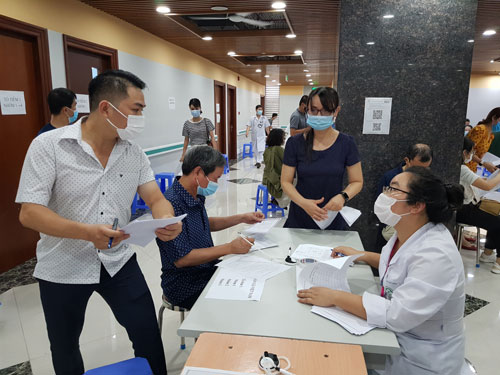 Nhiều giải pháp cấp bách chống dịch