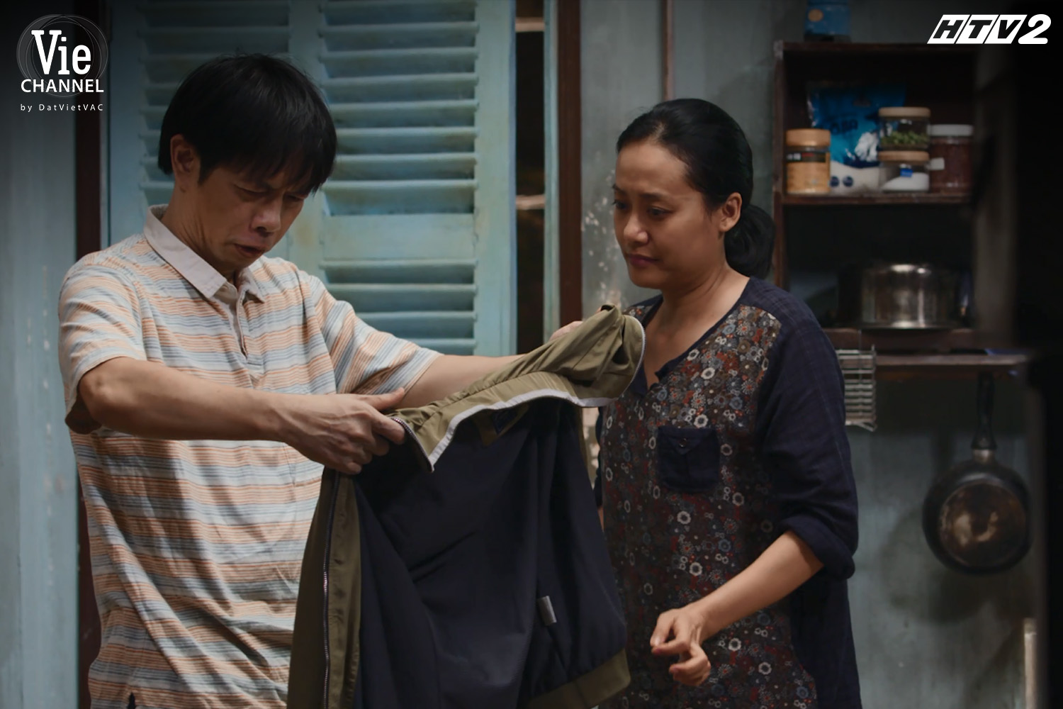 “Cây táo nở hoa” tập 55: Người hiến gan lật kèo phút cuối, Hạnh tìm mọi cách cứu chồng - Ảnh 2.