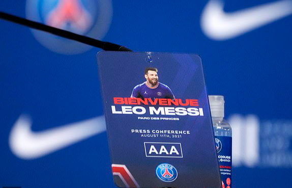 Lionel Messi ra mắt ch&iacute;nh thức, chọn &aacute;o đấu 30 tại PSG - Ảnh 5.