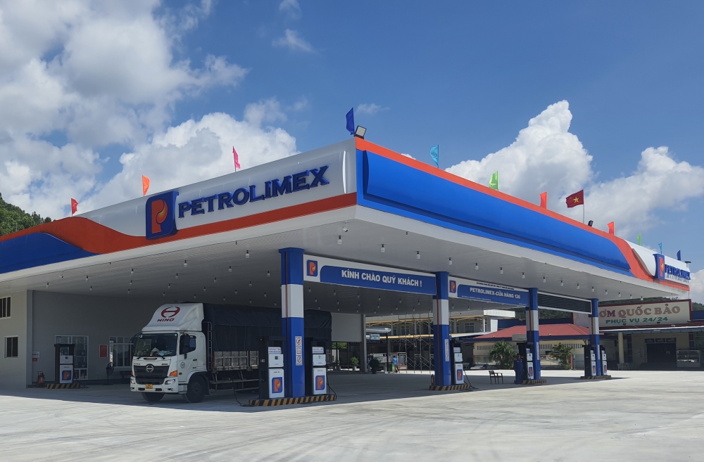 Petrolimex giảm 500 đồng/lít xăng, dầu tại các địa phương đang giãn cách xã hội