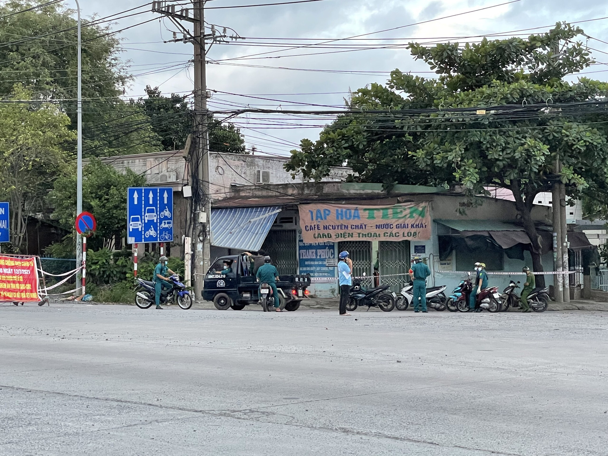 Cận cảnh TP Dĩ An, tỉnh B&igrave;nh Dương trưa 11-8 - Ảnh 3.
