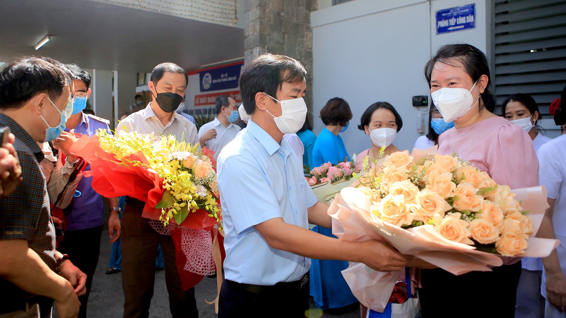 Mang hết sức mình để cùng TP HCM đẩy lùi dịch bệnh - Ảnh 2.