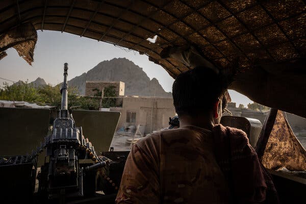 Vì sao quân đội Afghanistan sụp đổ quá nhanh trước Taliban?