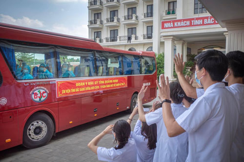 Ph&aacute;t động cuộc thi Người Thầy thuốc trong t&ocirc;i - Ảnh 1.