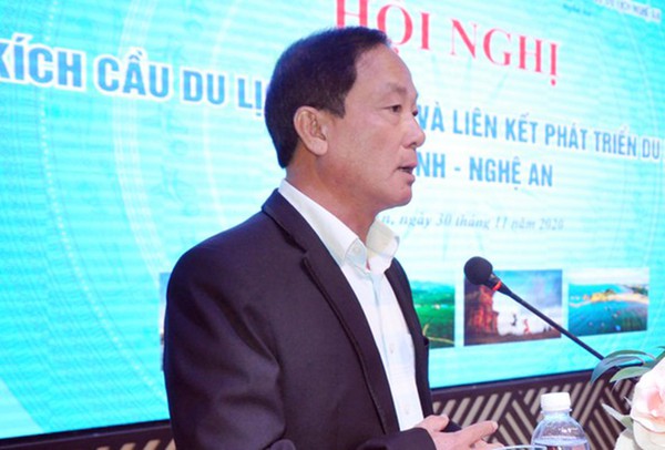 Gi&aacute;m đốc Sở Du lịch, Cục ph&oacute; Cục thuế B&igrave;nh Định được về nh&agrave; sau khi ho&agrave;n th&agrave;nh c&aacute;ch ly y tế - Ảnh 2.