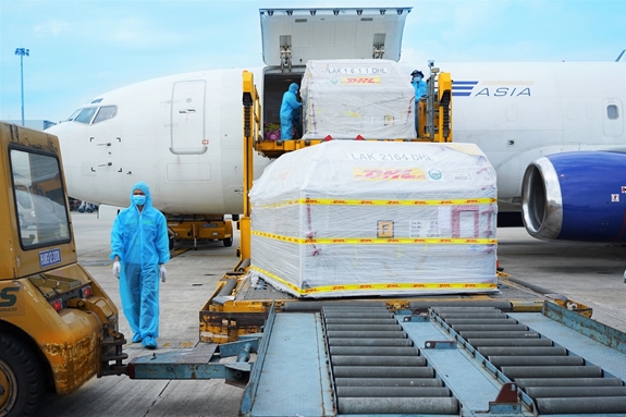 Chính phủ "chốt" mua bổ sung gần 20 triệu liều vắc-xin của Pfizer