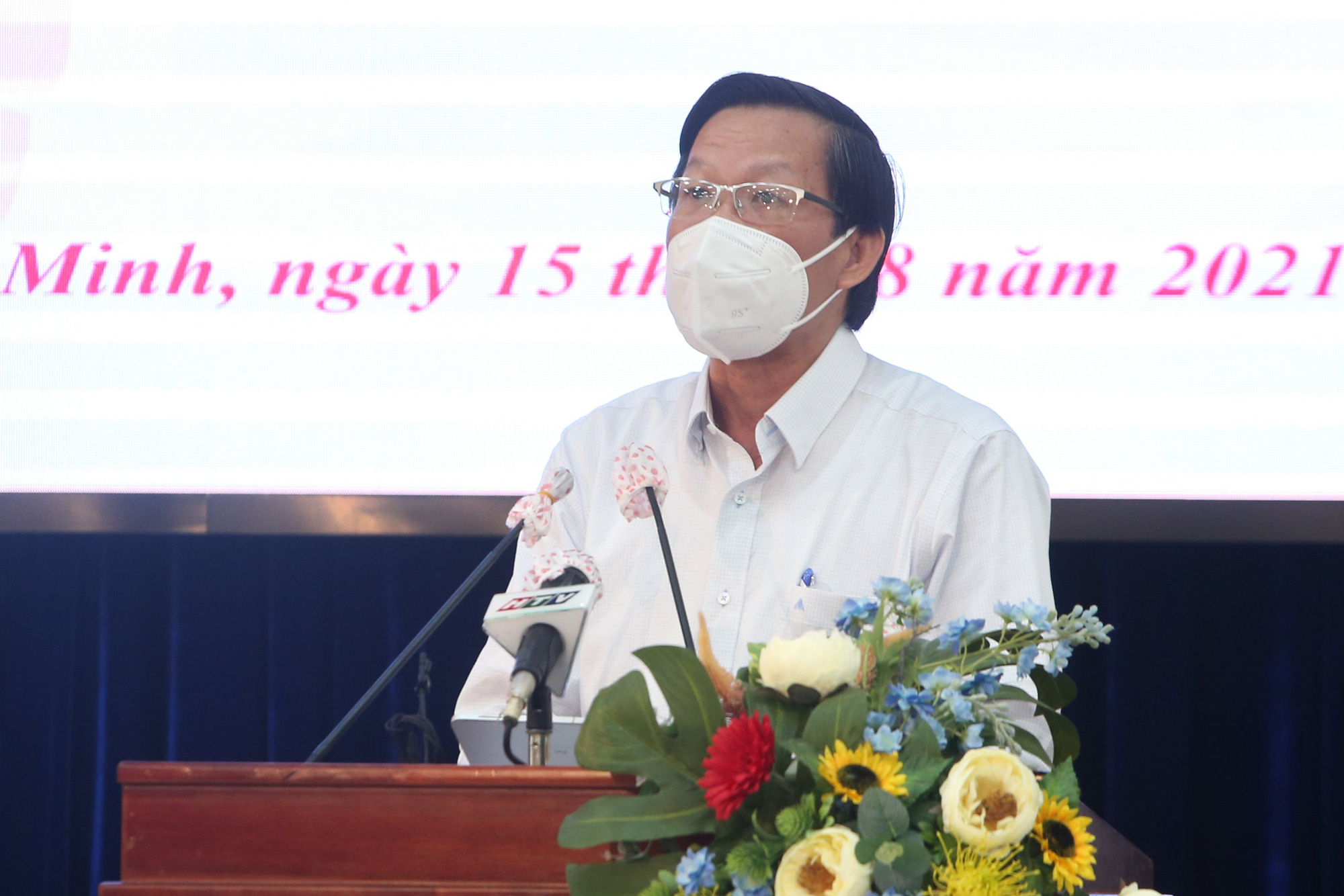 Phó Bí thư Thường trực Phan Văn Mãi: TP HCM giãn cách xã hội thêm 1 tháng