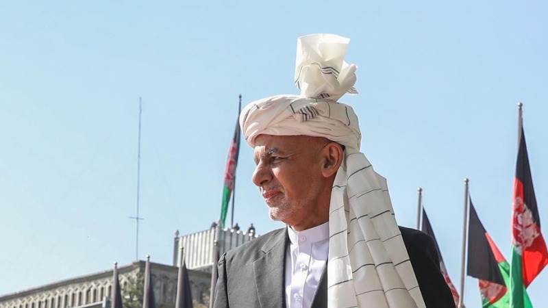 Tổng thống Afghanistan ra đi để "cứu dân khỏi đổ máu"